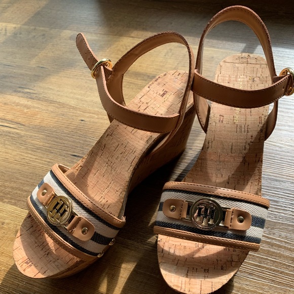 Tommy Hilfiger Shoes - Tommy Hilfiger Wedge shoes